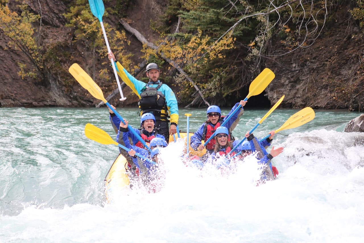Kashmir Adventure Tour - Rafting, ATV, Trek & Gondola