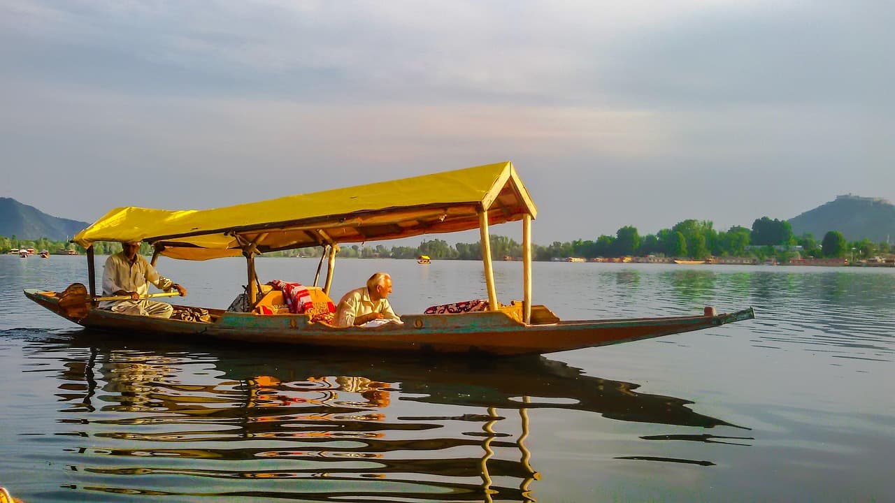 Amazing Kashmir Vacay - Srinagar, Gulmarg, Pahalgam & Sonamarg