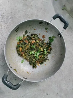Kashmiri Home Food: Haak, Nadru, and the Meals That Never Appear on Restaurant Menus