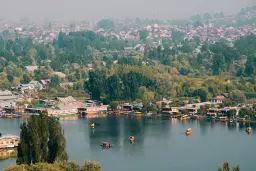 Top 10 Places to Visit in Srinagar (2026-27): Timings, Costs and a 1-Day Cab Plan