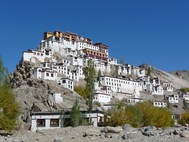 Leh's Monasteries: Thiksey, Hemis and Shanti Stupa