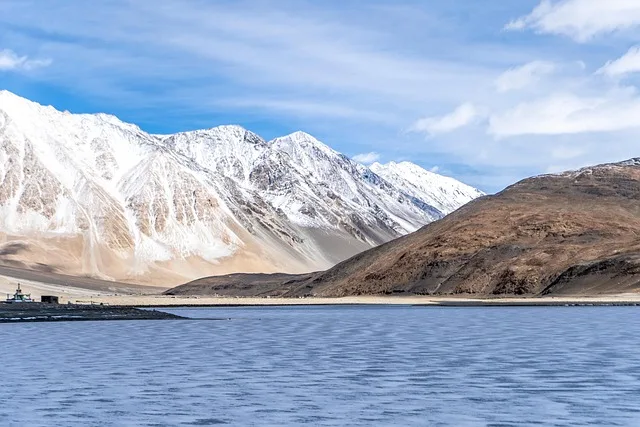 Kashmir in 3 Days: A Ground-Level August 2027 Itinerary That Actually Works