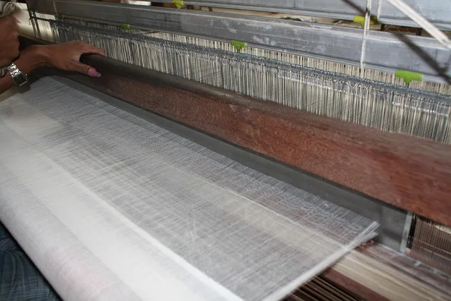 Kashmir Pashmina: The Weave, the Fake, and What Genuine Pashmina Costs in 2026-27
