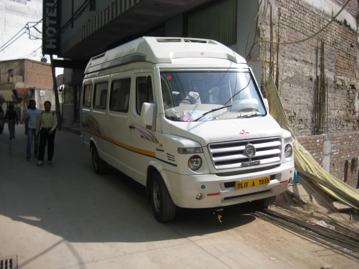 Mini Bus - 27 Seater