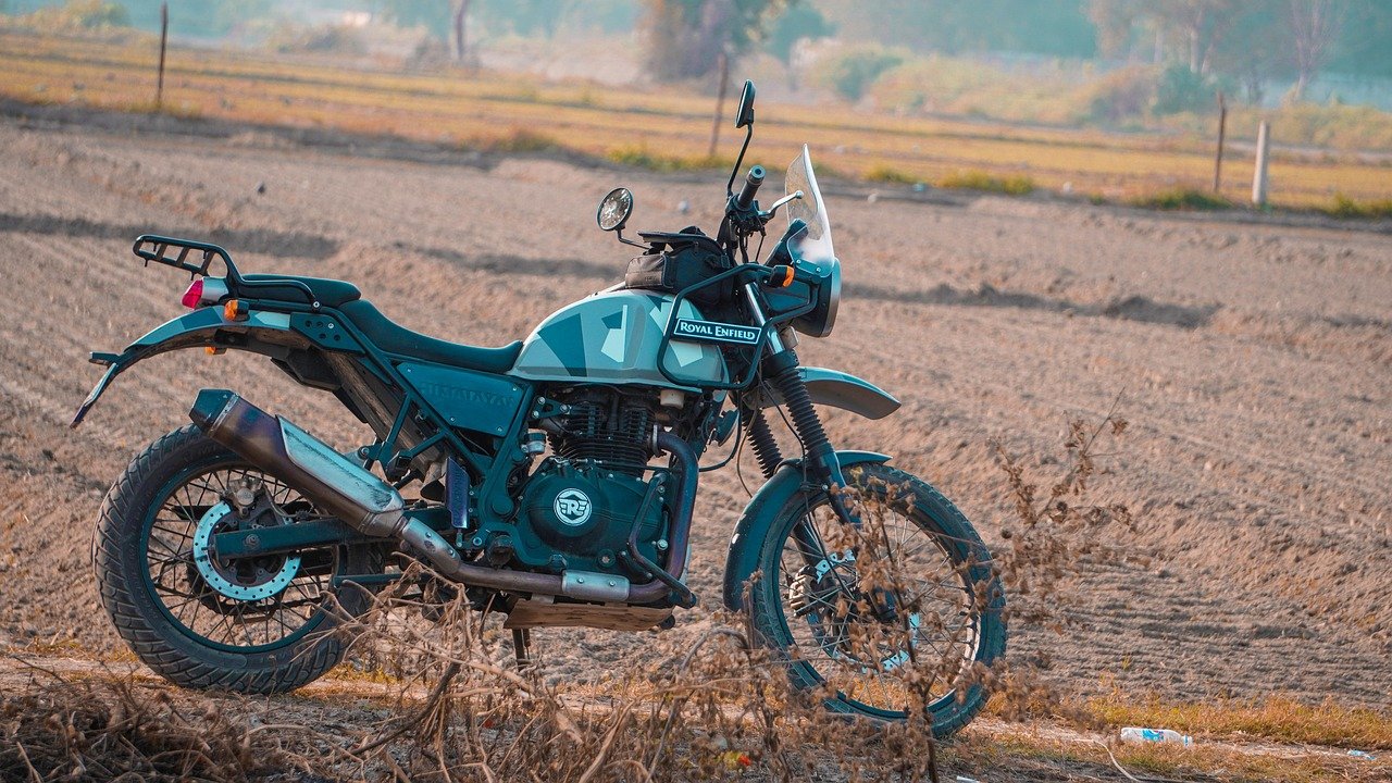 Royal Enfield Rental in Kashmir - Via Kashmir