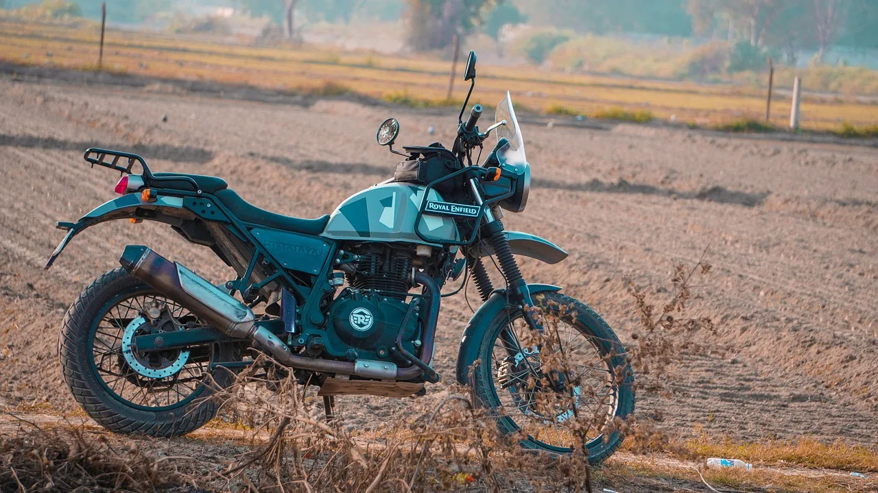 Royal Enfield Rental in Kashmir - Via Kashmir